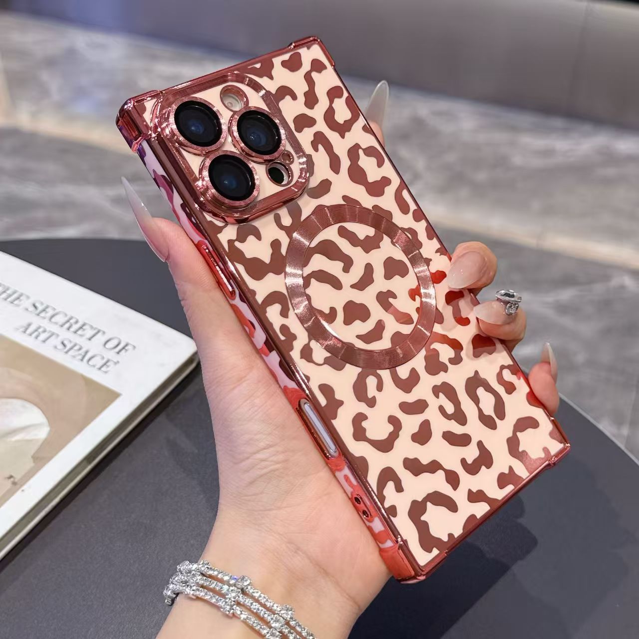 Luxury electroplating right angle leopard print magnetic iPhone case