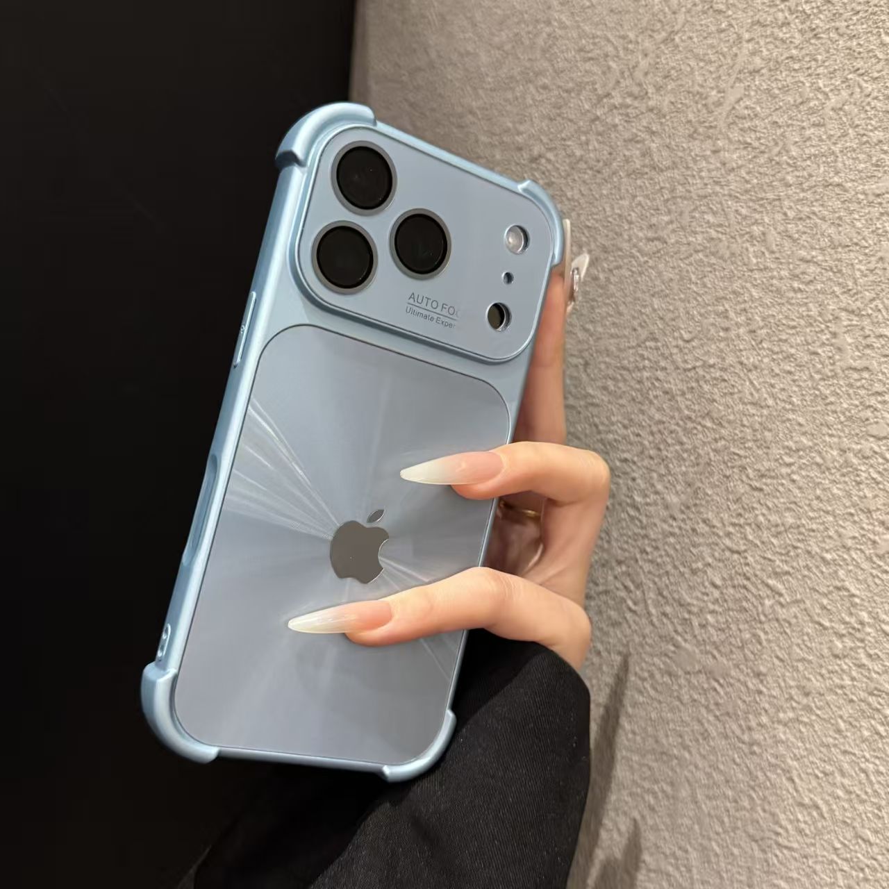 Four-corner anti-drop electroplated aurora iPhone protective case