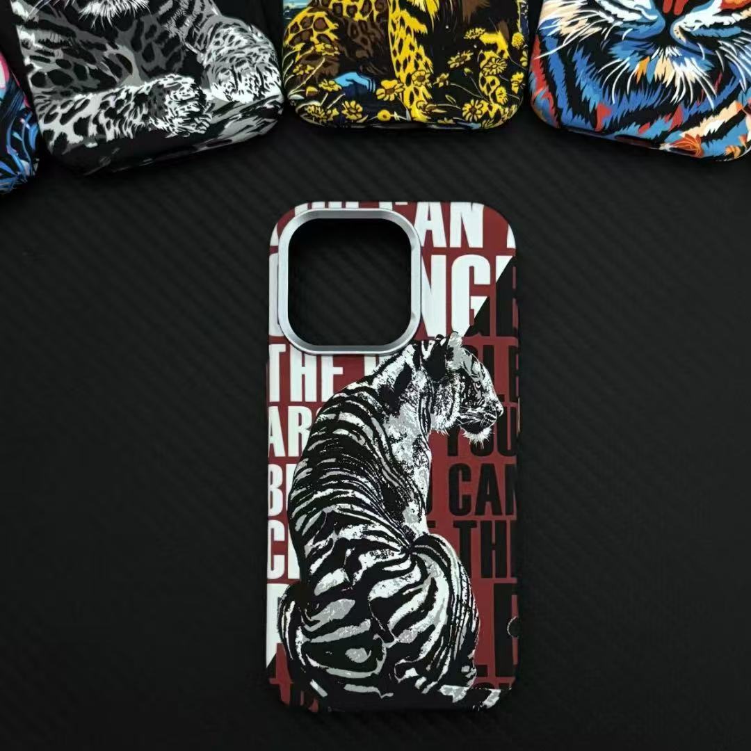 Kevlar carbon fiber magnetic beast iPhone protective case